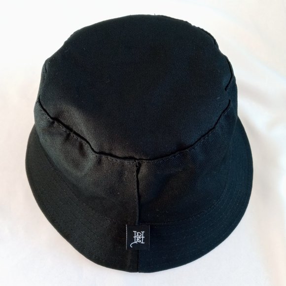 Ed Hardy Tie Dye/black Reversible bucket hat NWT one size fits most - Picture 6 of 6